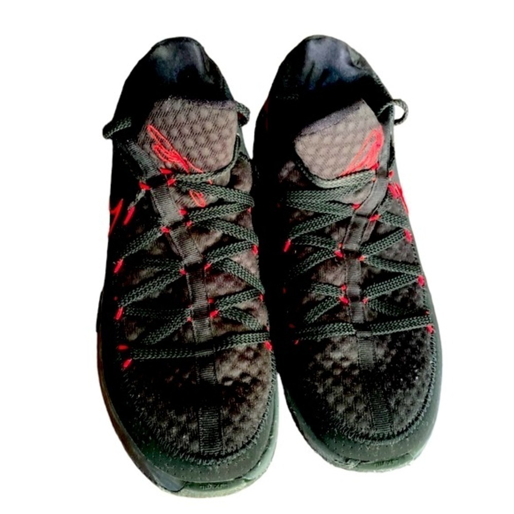 Nike LeBron 17 Low Bred CD5007-001 Black / Red Sz 10.5 - Picture 2 of 9